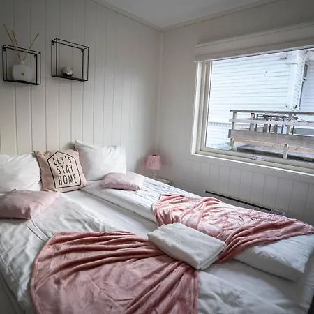 Center Getaway 9 By Berti סטוונגר