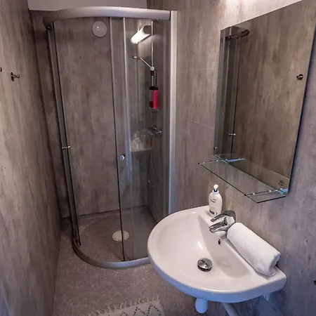 Center Getaway 9 By Berti Appartement Stavanger