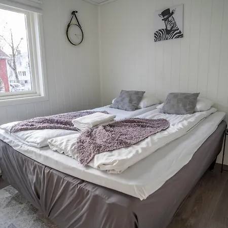 Center Getaway 9 By Berti Appartement *